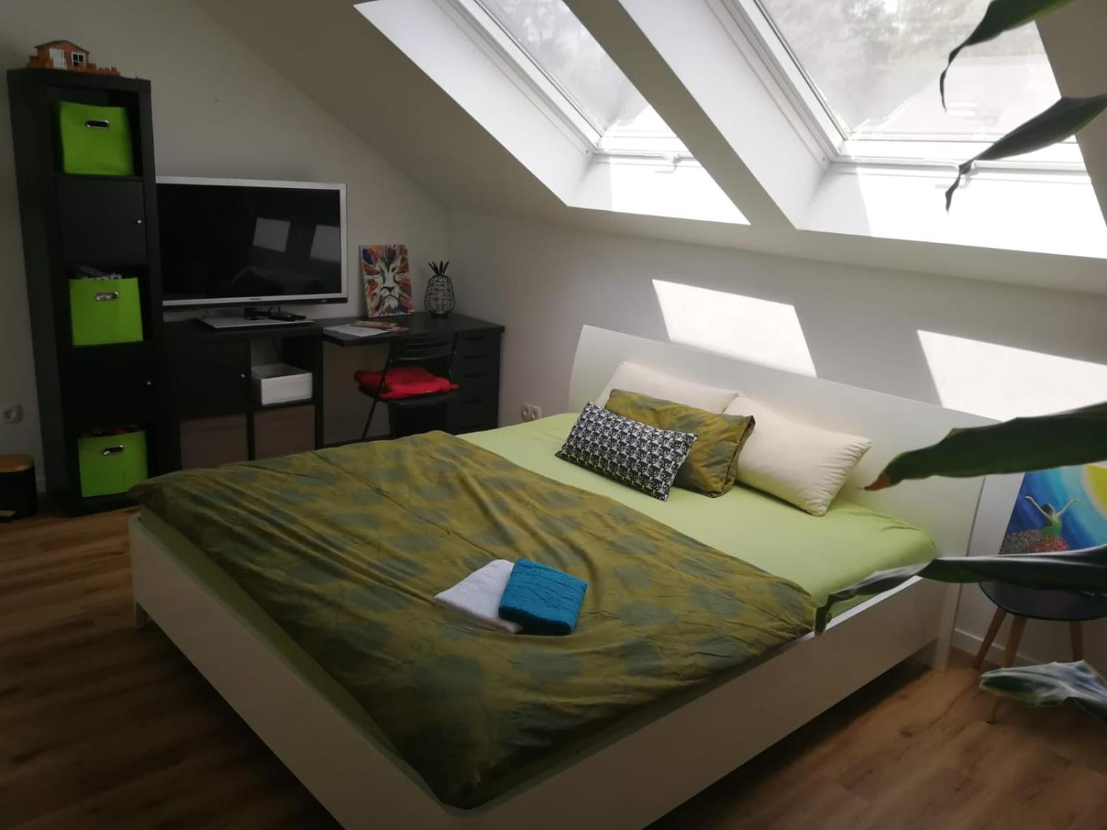 Gaestezimmer Mit Eigenem Bad In Reihenmittelhaus Kwatera prywatna Feucht